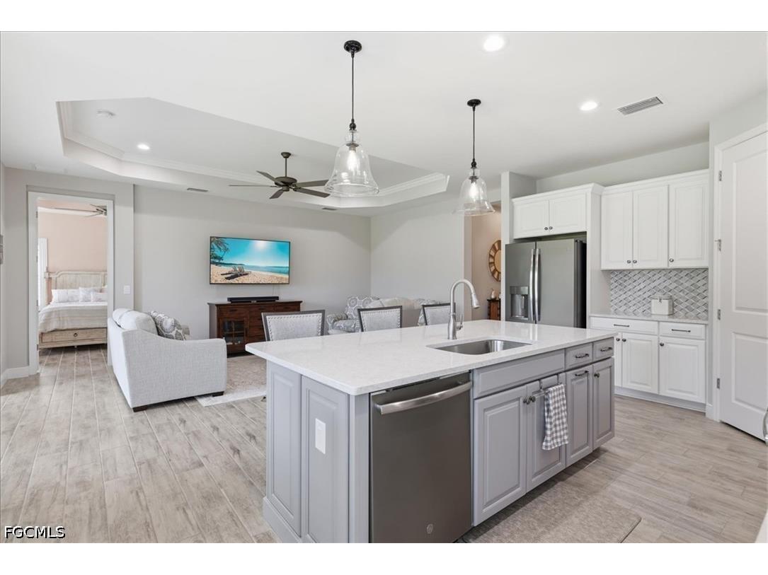 7542 Cypress Walk Drive Fort Myers FL 33966 2026019419 image17