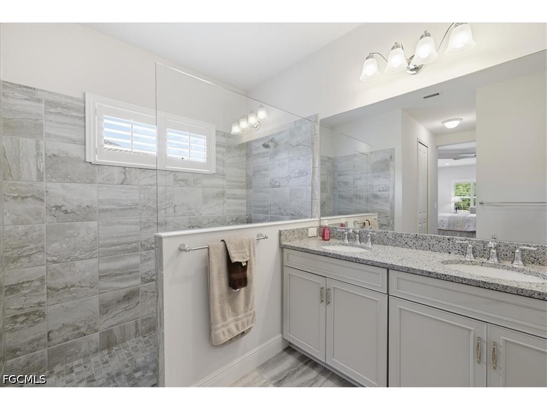 7542 Cypress Walk Drive Fort Myers FL 33966 2026019419 image26