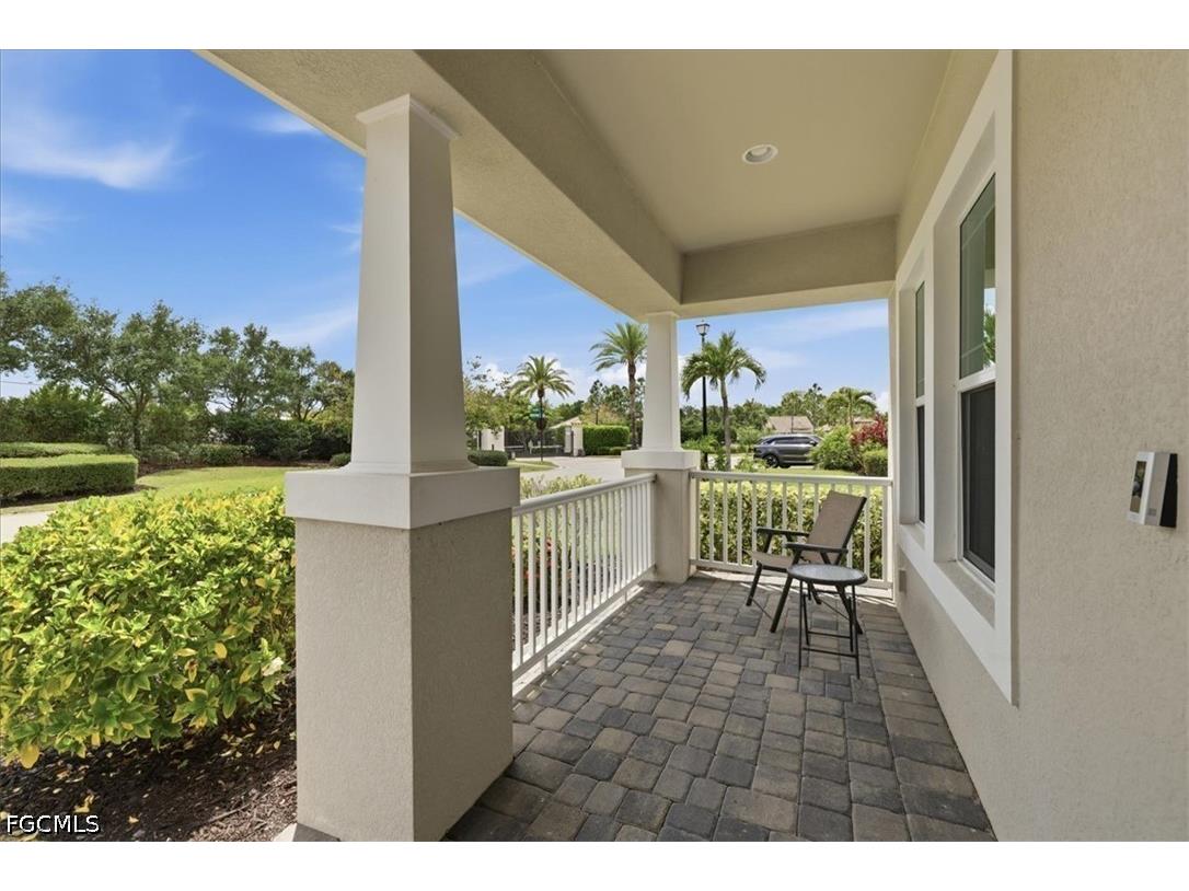 7542 Cypress Walk Drive Fort Myers FL 33966 2026019419 image35