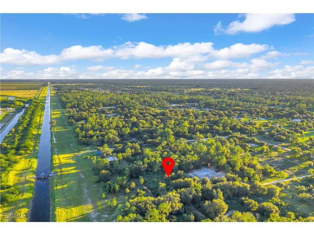 7547 22nd Place Labelle FL 33935 2025015452 image7