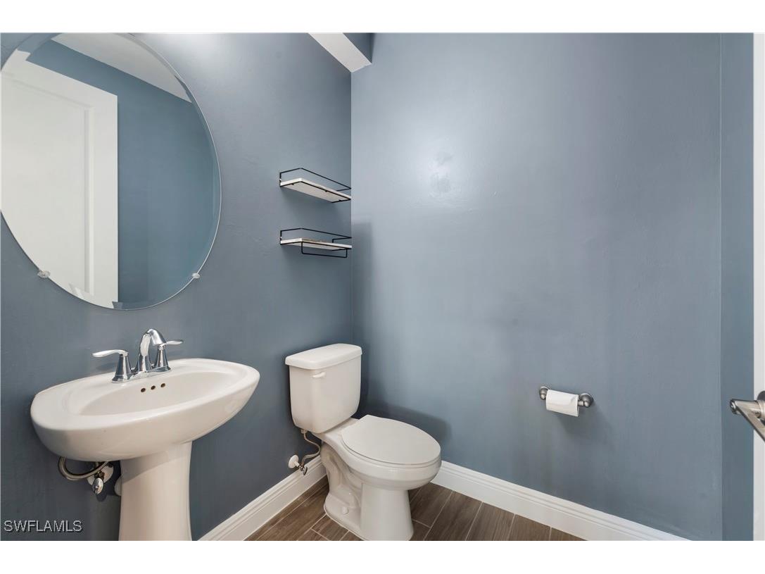 7549 Carnegie Way Naples FL 34119 225076347 image14