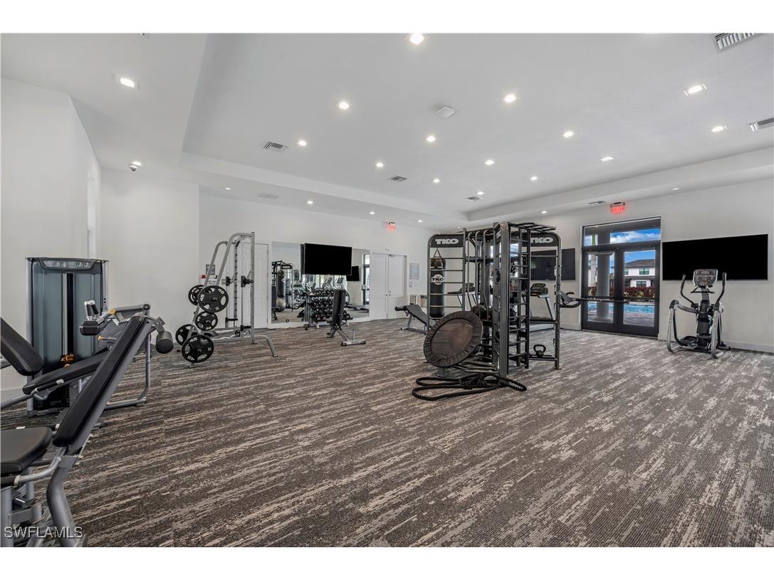 7549 Carnegie Way Naples FL 34119 225076347 image16