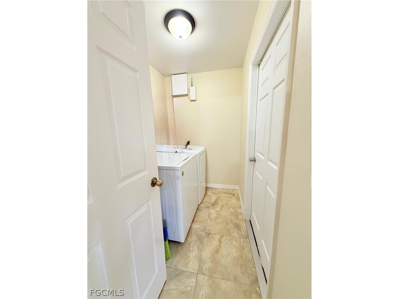 755 Arundel Circle Fort Myers FL 33913 2026007369 image17