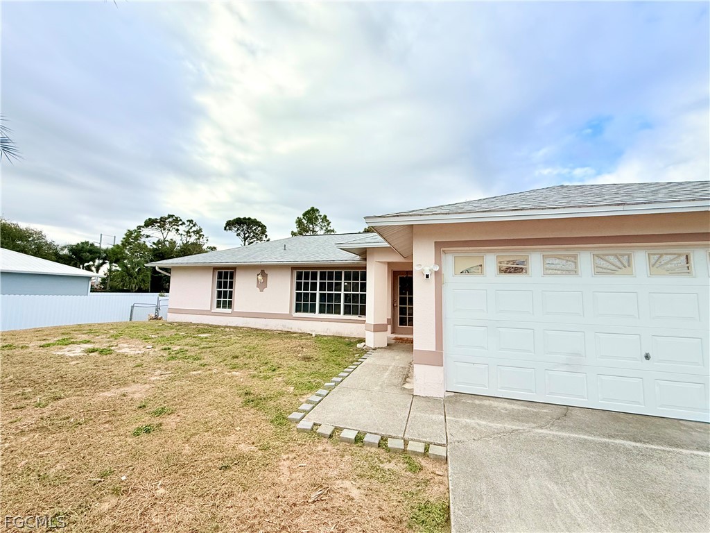 755 Arundel Circle Fort Myers FL 33913 2026007369 image3
