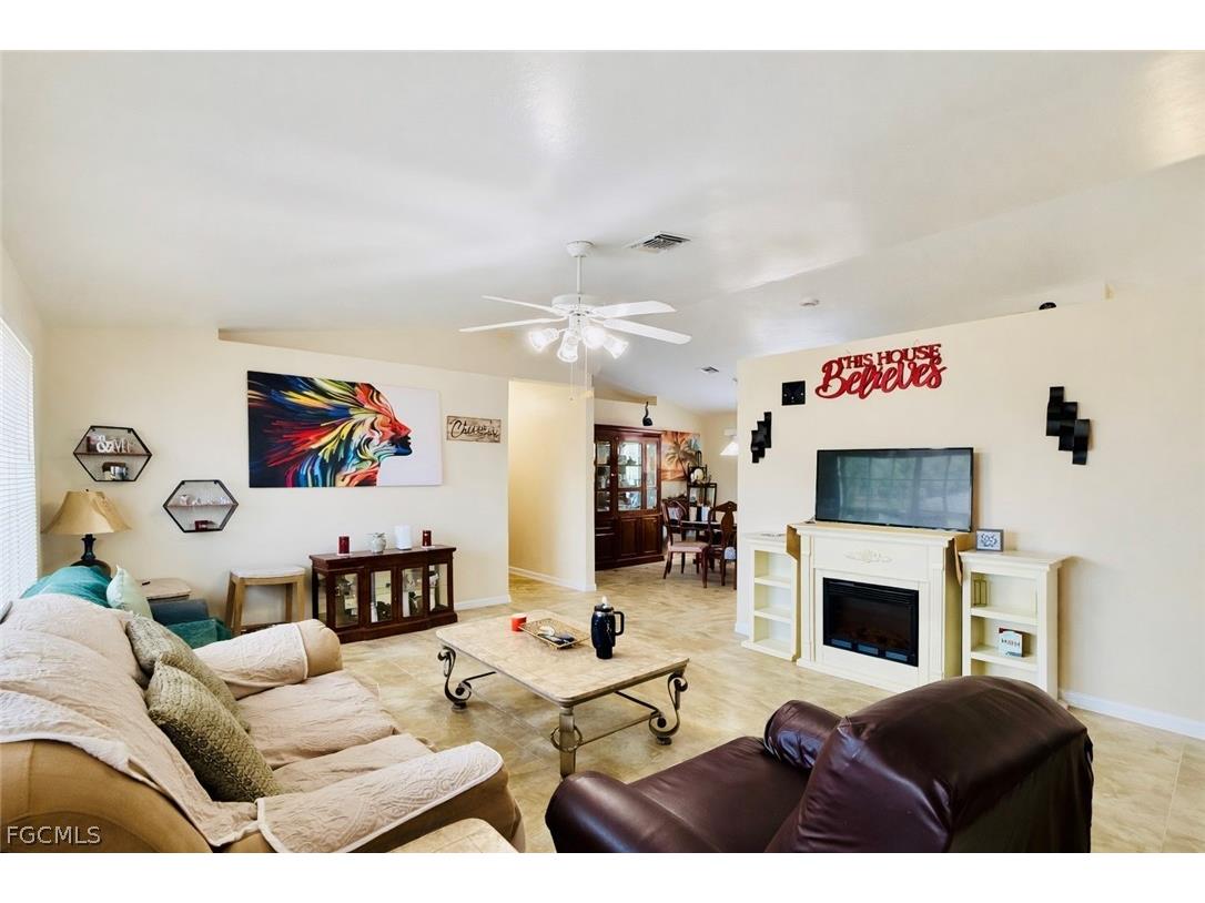 755 Arundel Circle Fort Myers FL 33913 2026007369 image4