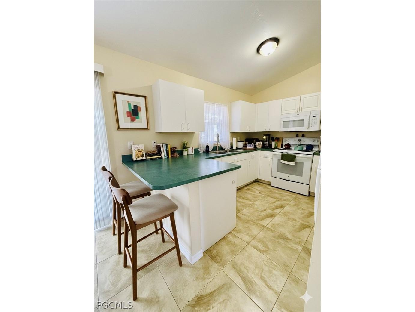 755 Arundel Circle Fort Myers FL 33913 2026007369 image8