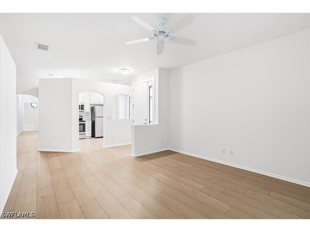 7550 Meadow Lakes Drive #4701 Naples FL 34104 226016659 image4
