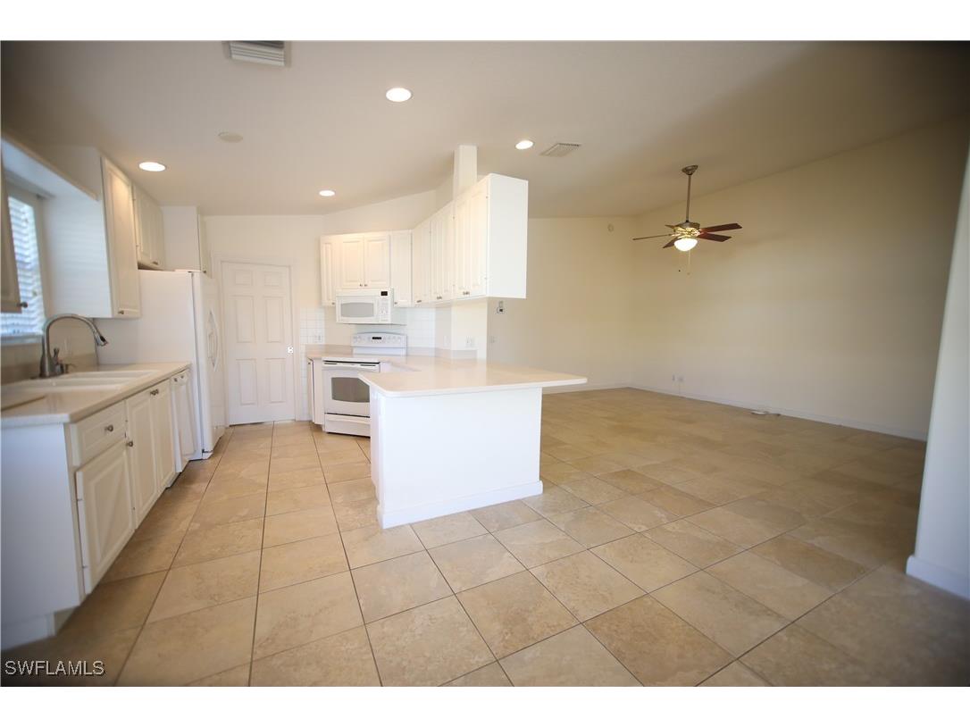 7558 Rozzini Lane Naples FL 34114 226002402 image8