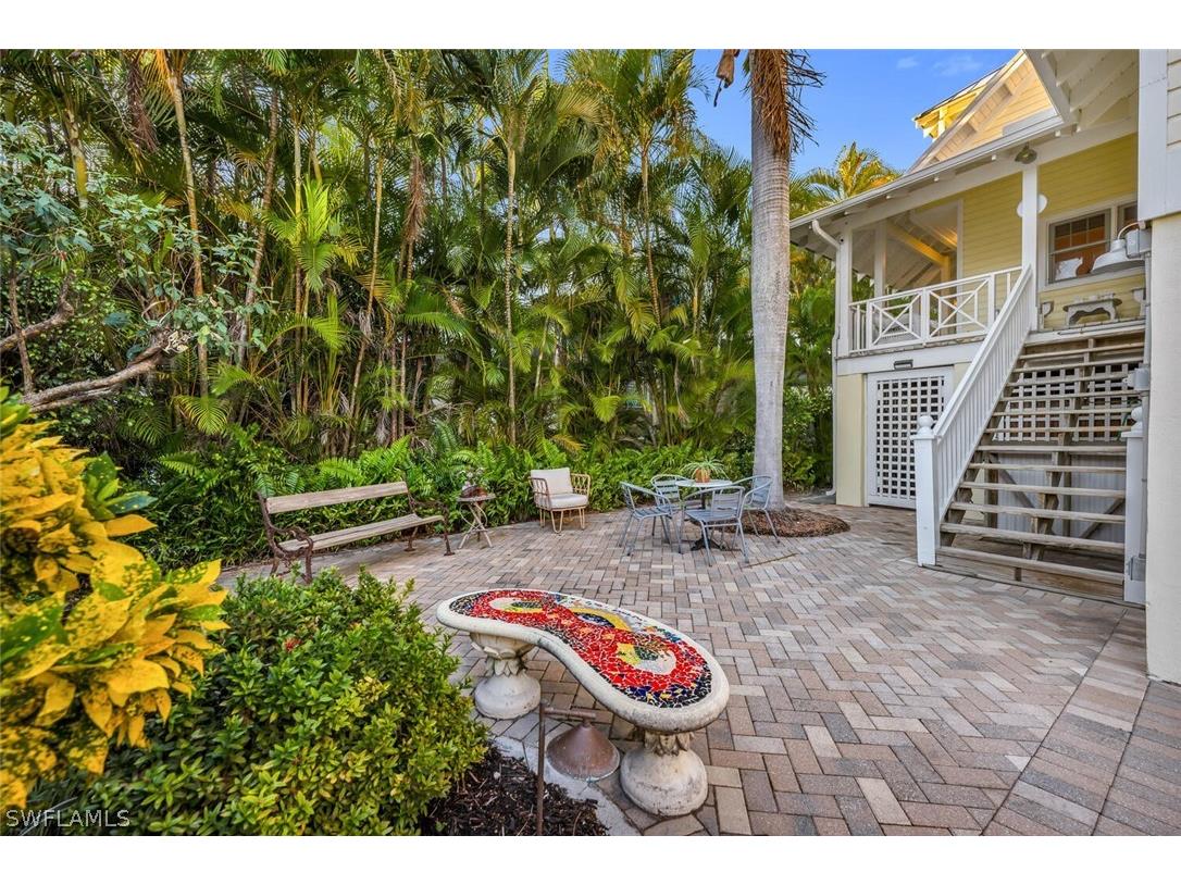 756 8th Avenue S Naples FL 34102 226004247 image25