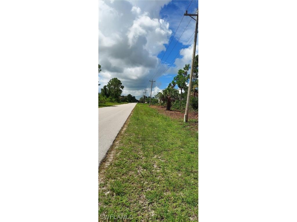 756 Anaconda Avenue S Lehigh Acres FL 33974 223049925 image1