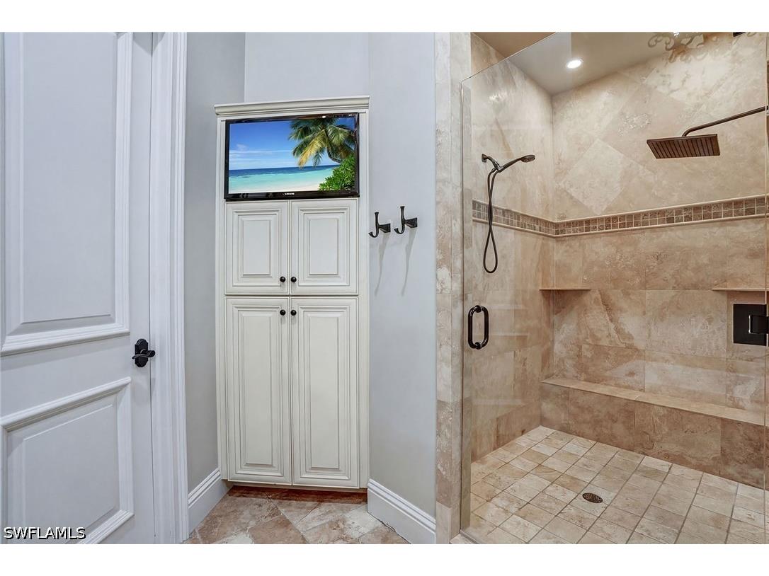 7562 Cordoba Circle Naples FL 34109 226012319 image23