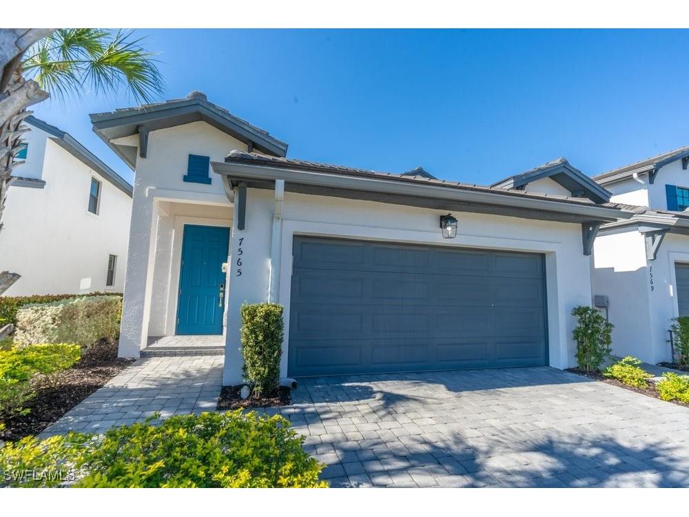 7565 Carnegie Way Naples FL 34119 225085244 image1