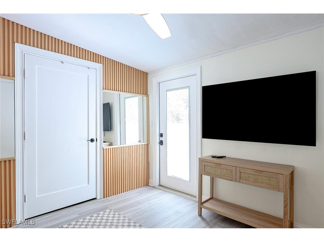 757 101 Avenue N Naples FL 34108 225053387 image17