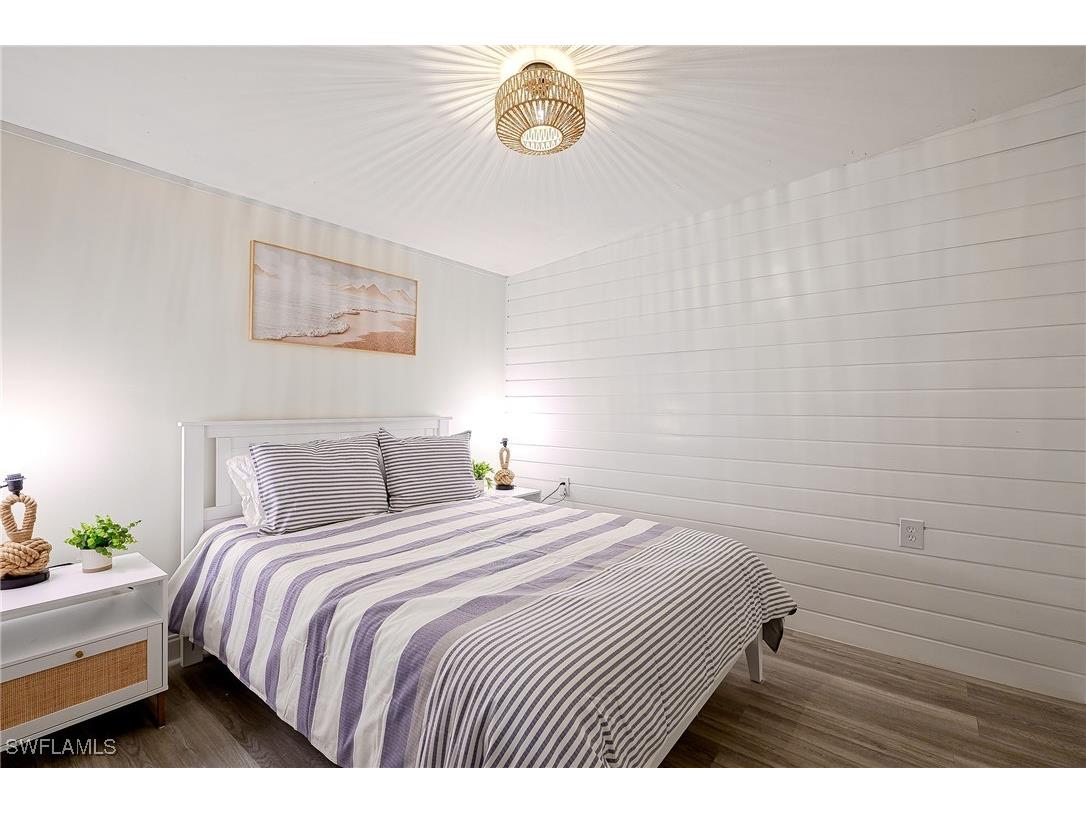 757 101 Avenue N Naples FL 34108 225053387 image18