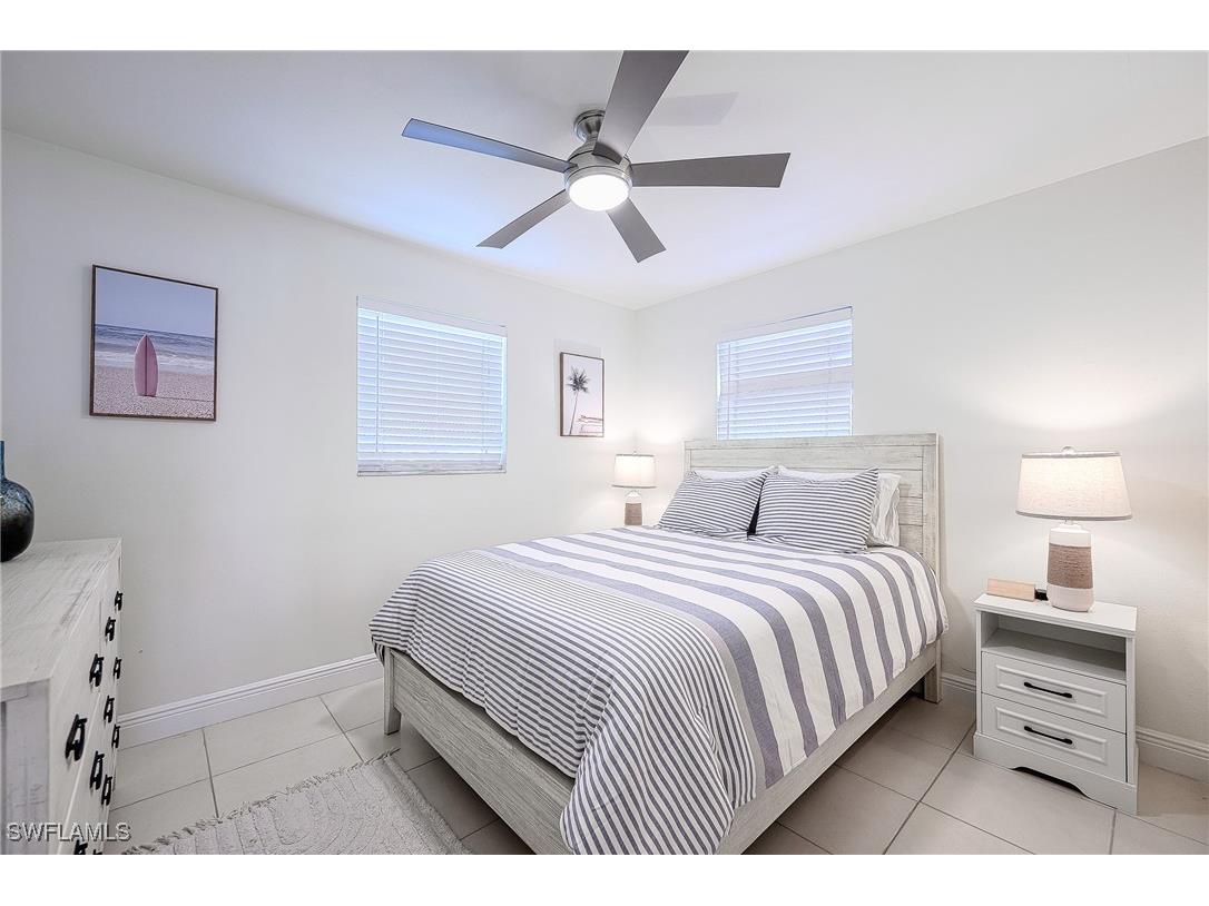 757 101 Avenue N Naples FL 34108 225053387 image21