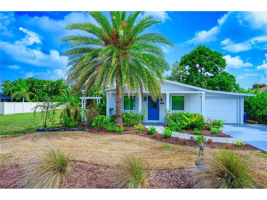 757 101 Avenue N Naples FL 34108 225053387 image3