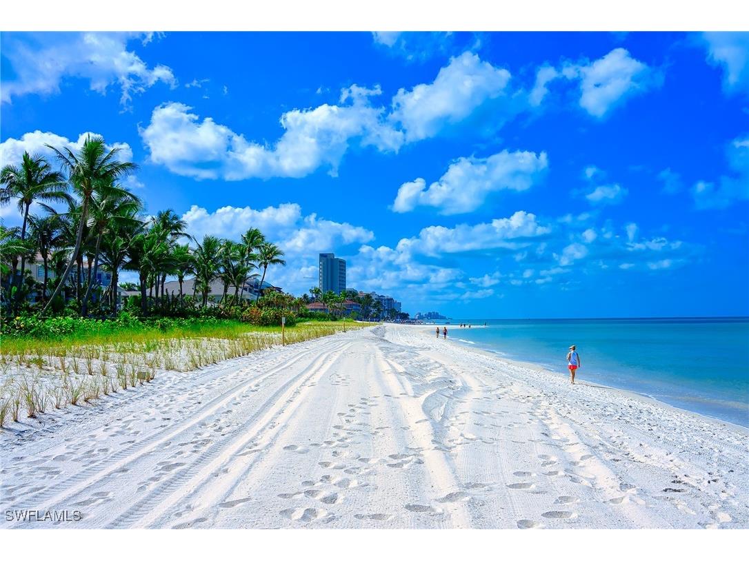 757 101 Avenue N Naples FL 34108 225053387 image30