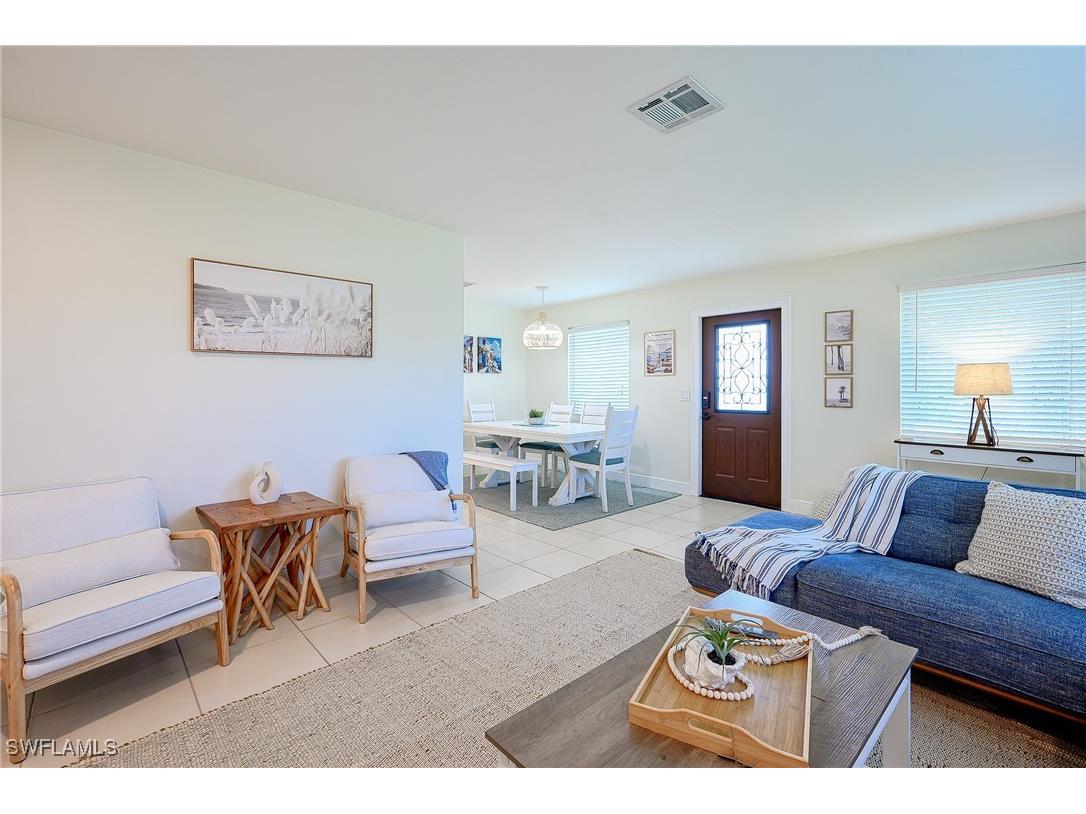 757 101 Avenue N Naples FL 34108 225053387 image9