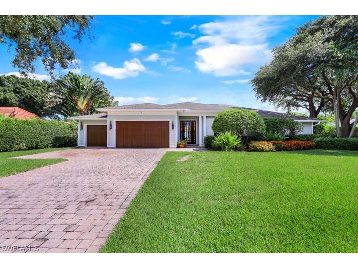 757 Binnacle Drive Naples FL 34103 222065260 image1