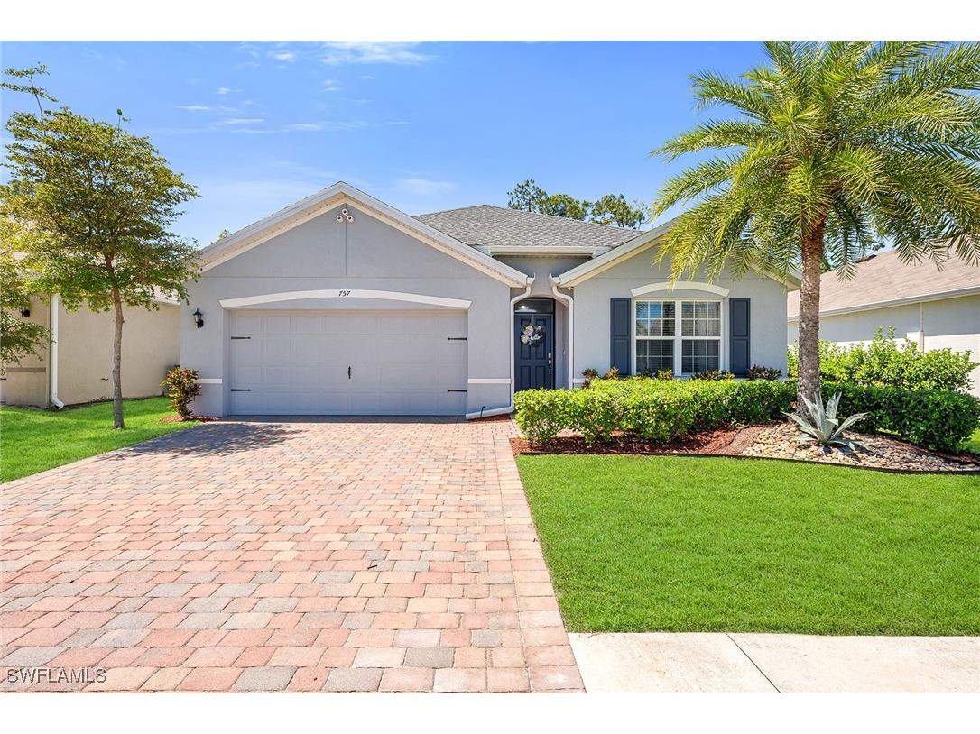 757 Twinning Street Naples FL 34104 225030877 image1