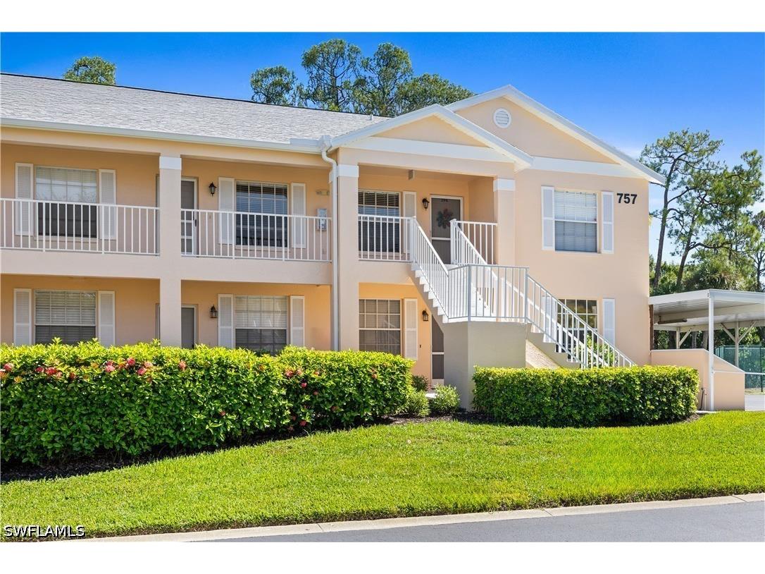 757 Wiggins Lake Drive #106 Naples FL 34110 226021134 image2
