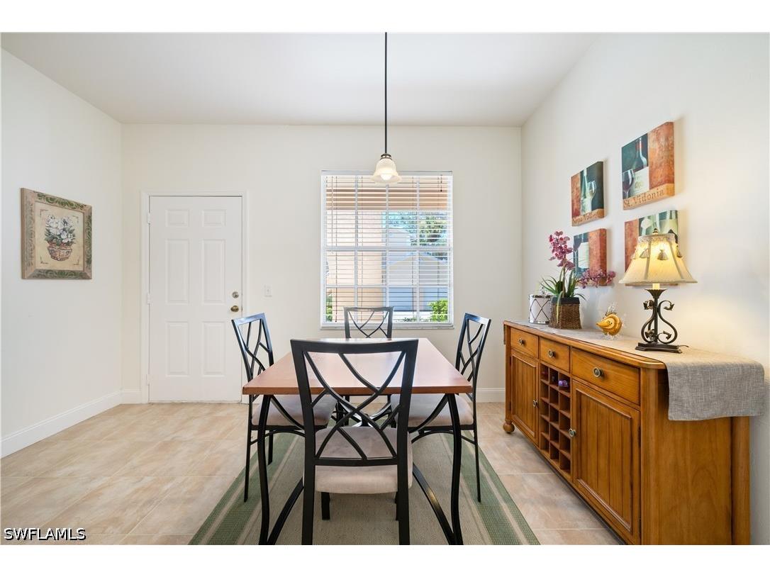 757 Wiggins Lake Drive #106 Naples FL 34110 226021134 image5