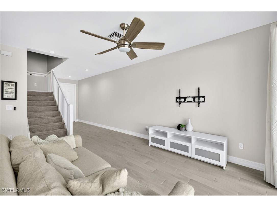 7570 Rockefeller Drive Naples FL 34119 225075345 image5