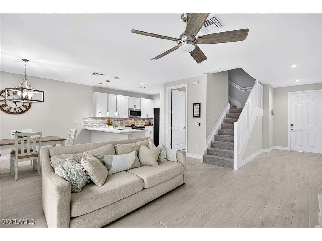 7570 Rockefeller Drive Naples FL 34119 225075345 image7