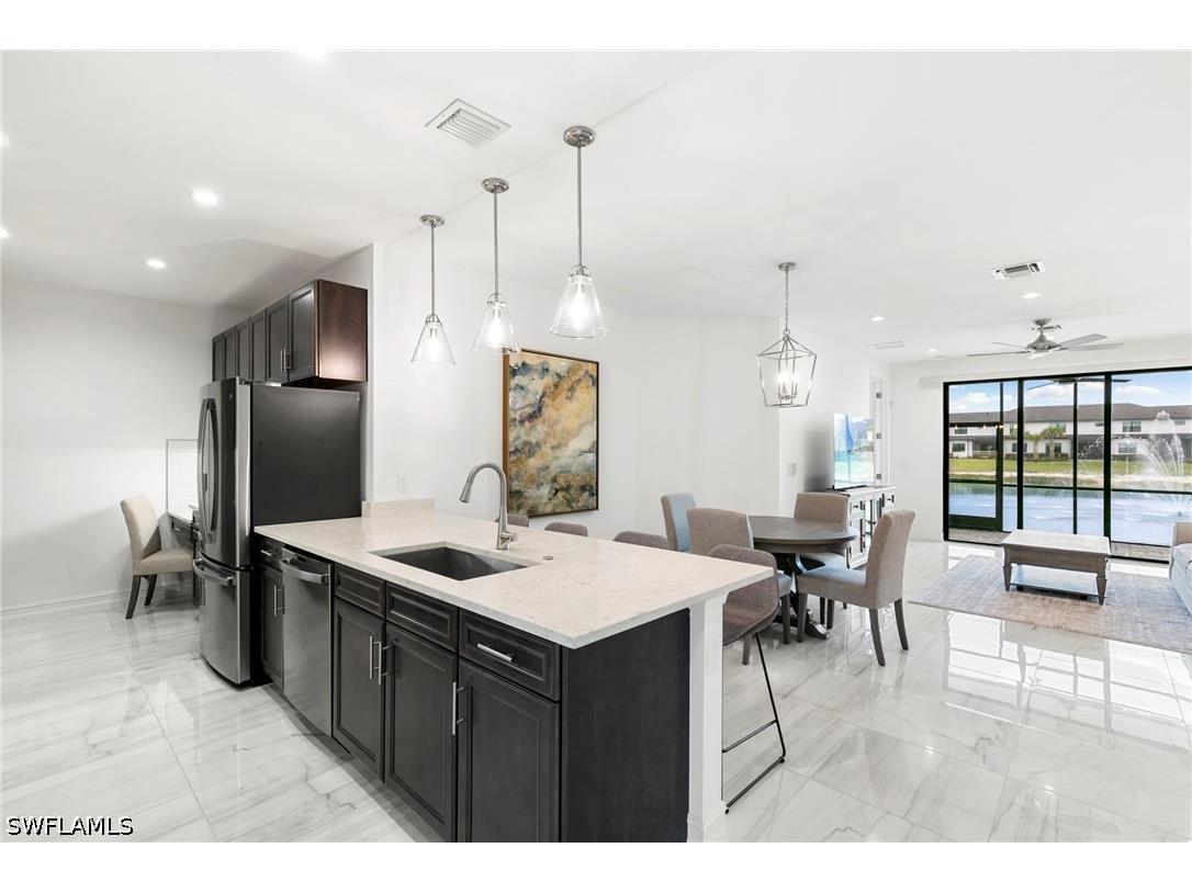 7572 Carnegie Way Naples FL 34119 226015247 image13