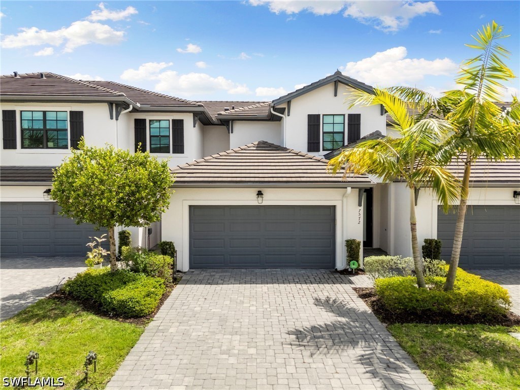 7572 Carnegie Way Naples FL 34119 226015247 image2