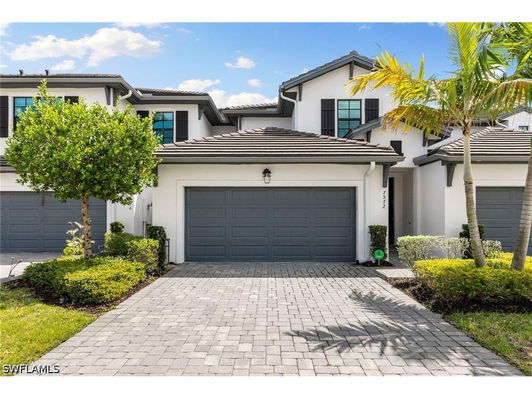 7572 Carnegie Way Naples FL 34119 226015247 image3