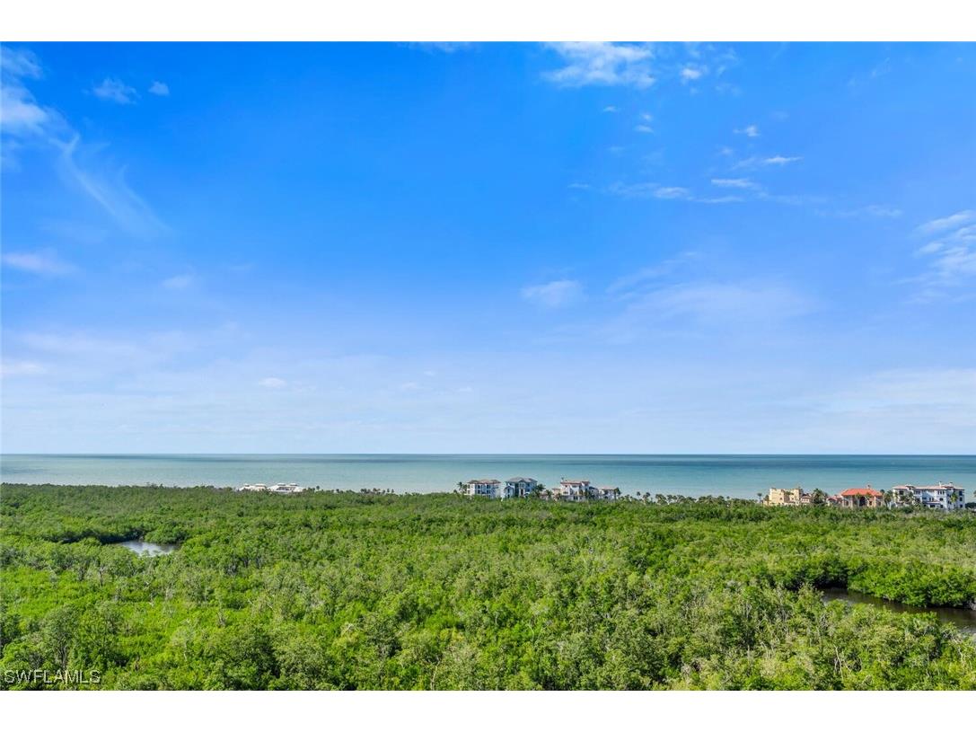 7575 Pelican Bay Boulevard #1401 Naples FL 34108 223085408 image1