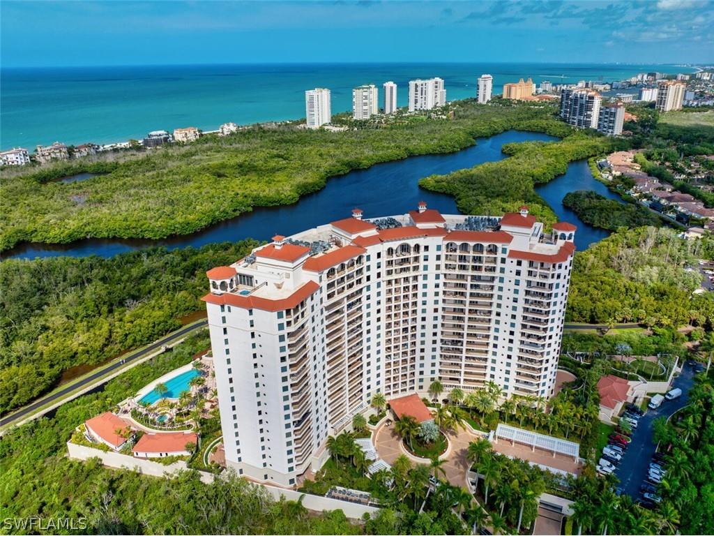 7575 Pelican Bay Boulevard #301 Naples FL 34108 224023583 image1