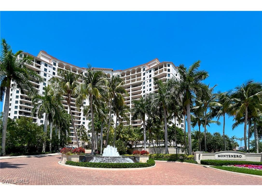 7575 Pelican Bay Boulevard #504 Naples FL 34108 224037641 image1