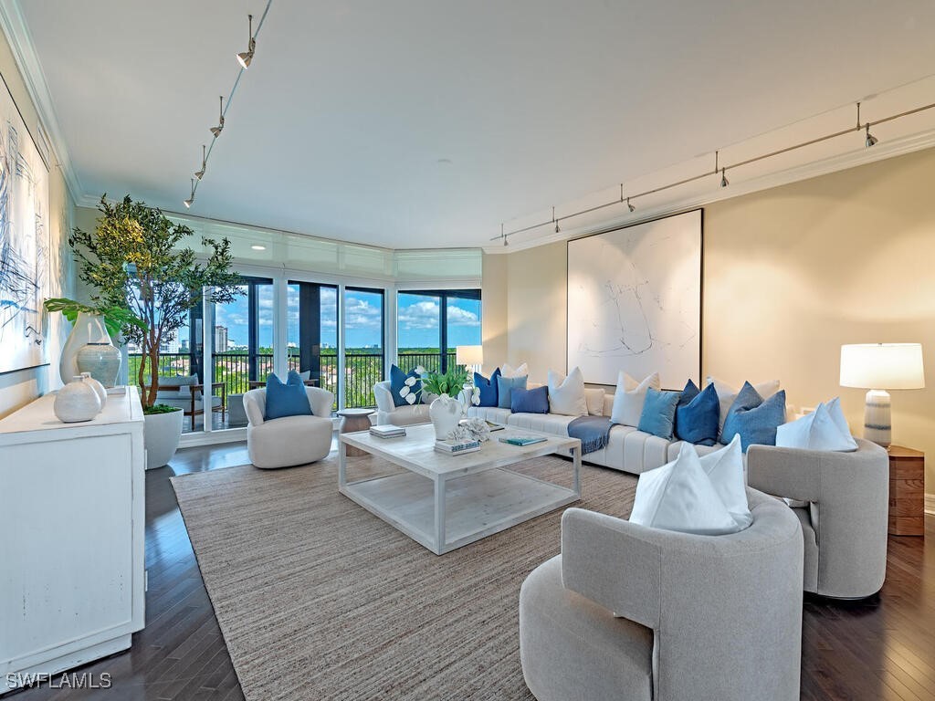 7575 Pelican Bay Boulevard #608 Naples FL 34108 225076641 image1