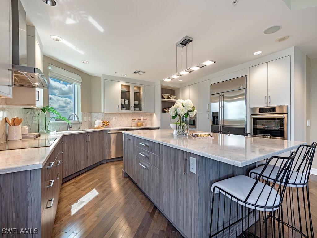 7575 Pelican Bay Boulevard #608 Naples FL 34108 225076641 image4