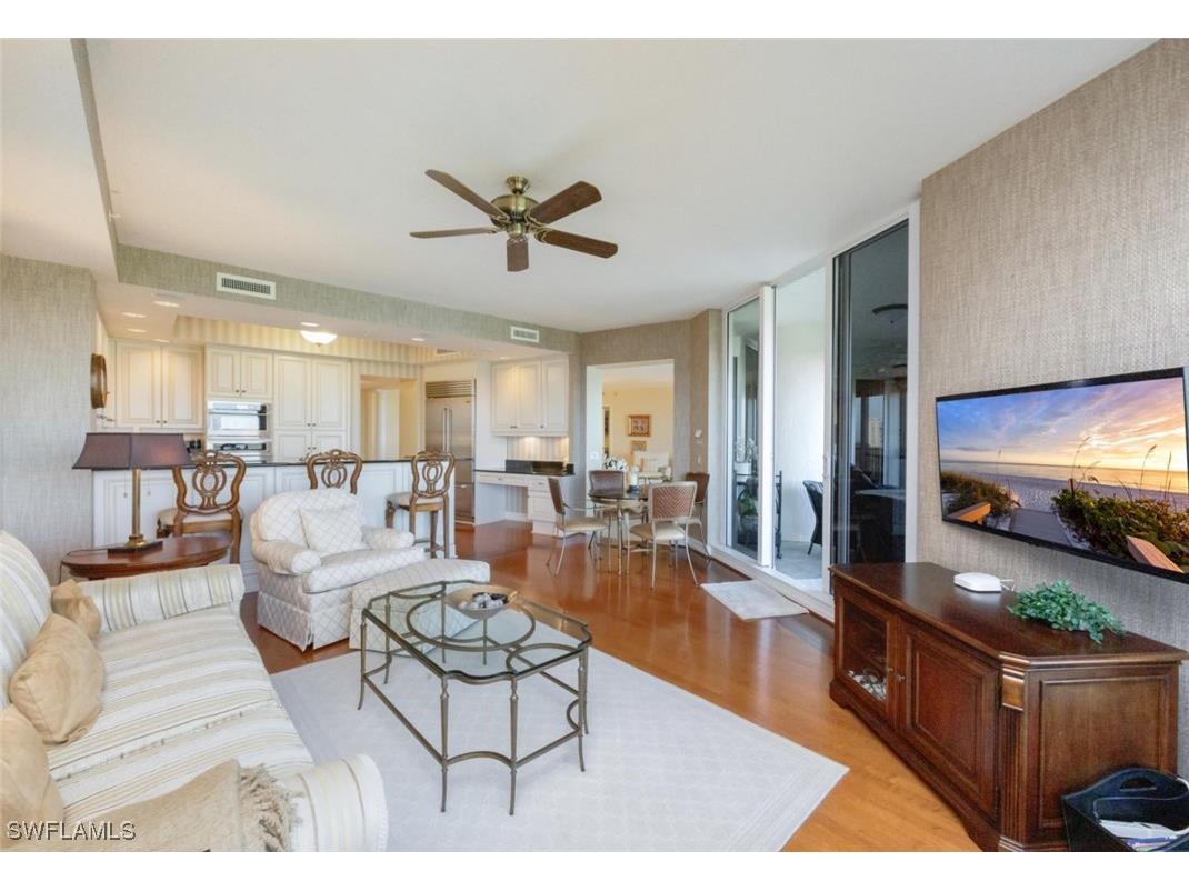 7575 Pelican Bay Boulevard #807 Naples FL 34108 225083074 image4