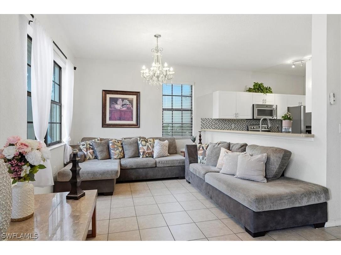 7576 Bristol Circle Naples FL 34120 226010233 image8