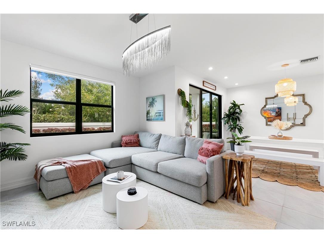 7578 Rockefeller Drive Naples FL 34119 225078463 image12