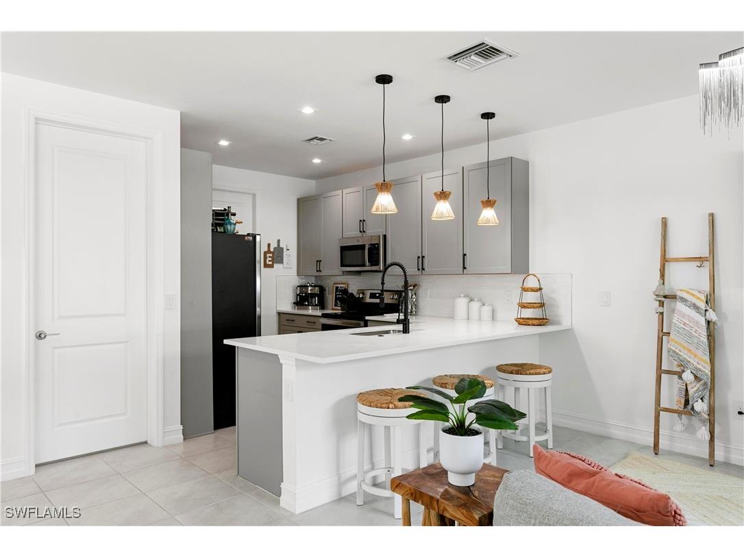 7578 Rockefeller Drive Naples FL 34119 225078463 image17