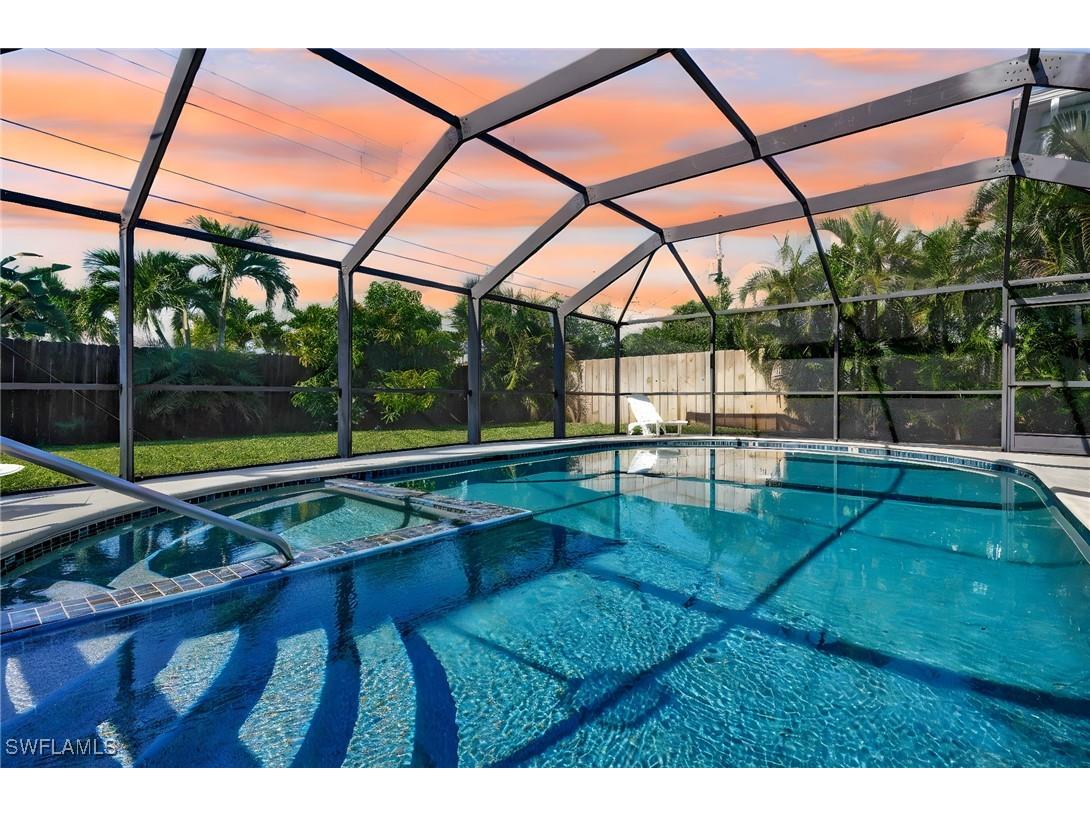 758 103rd Avenue N Naples FL 34108 224066134 image1