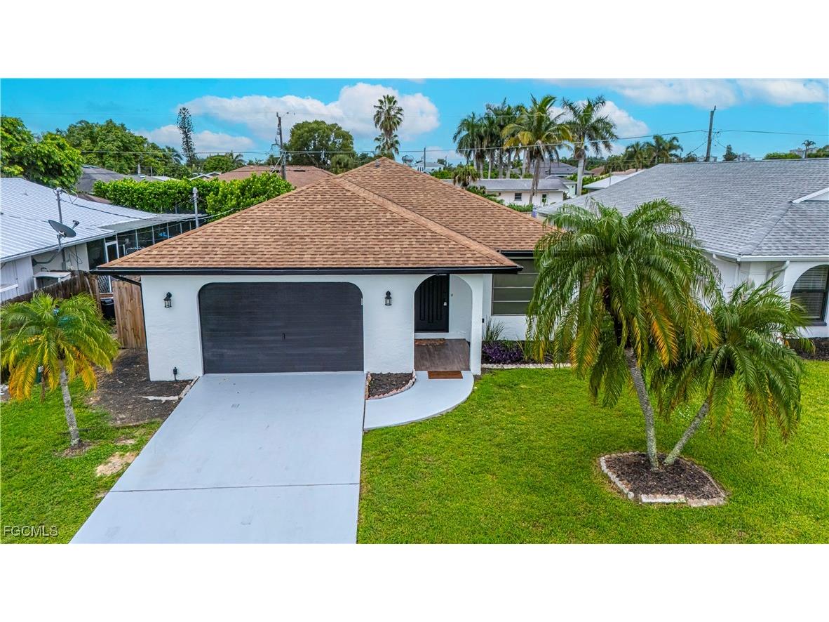 758 105th Avenue N Naples FL 34108 2026000985 image3