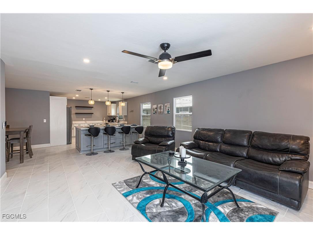 758 105th Avenue N Naples FL 34108 2026000985 image9