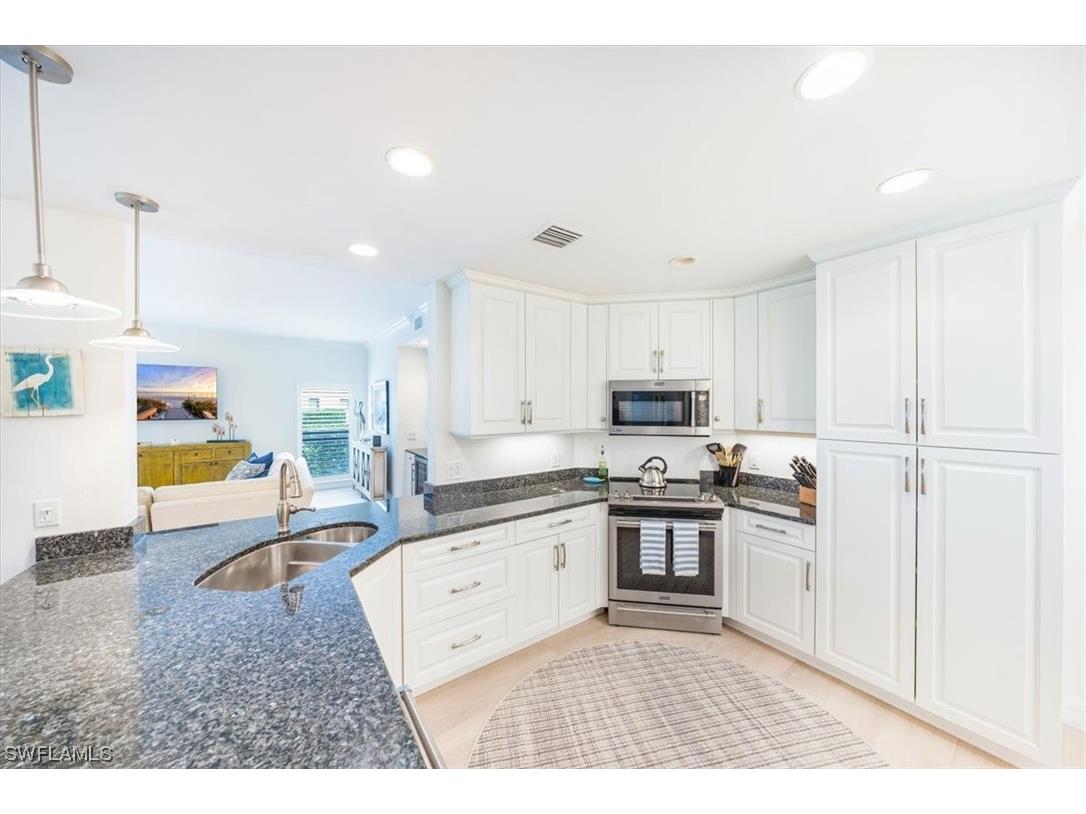 758 Eagle Creek Drive #104 Naples FL 34113 223093011 image7