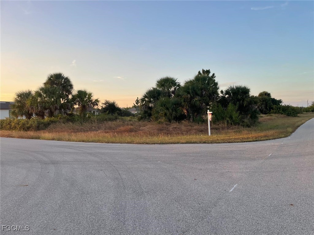 758 Fleming Avenue S Lehigh Acres FL 33974 2025022681 image5