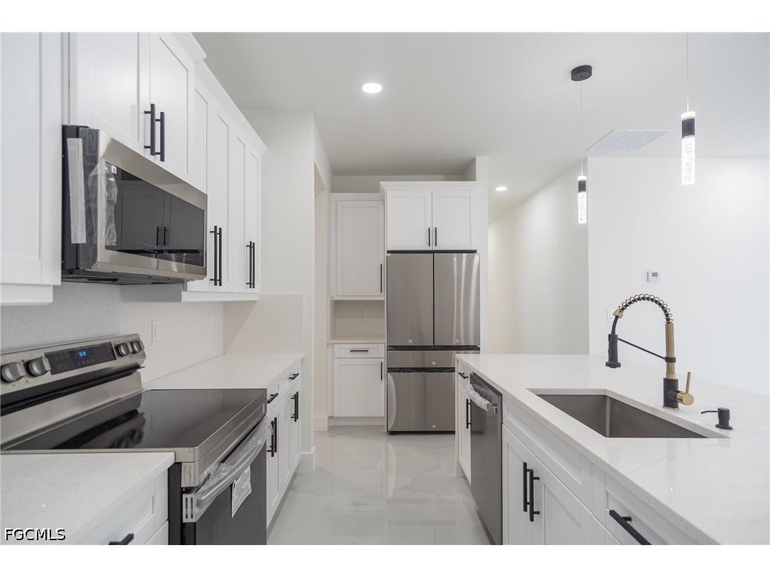 758 Gerald Avenue Lehigh Acres FL 33936 2026023363 image15