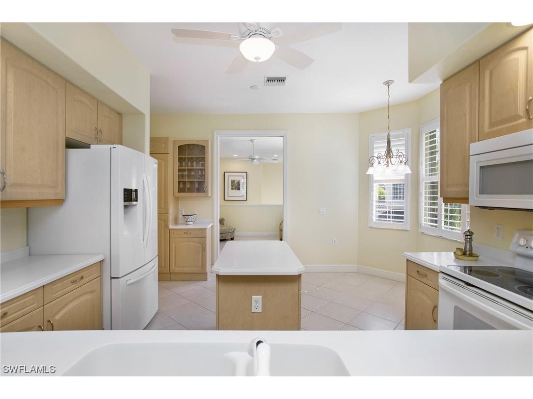 758 Regency Reserve Circle #2103 Naples FL 34119 223058541 image1