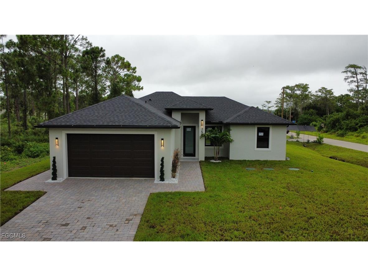 758 Worth Avenue S Lehigh Acres FL 33974 2025009204 image1