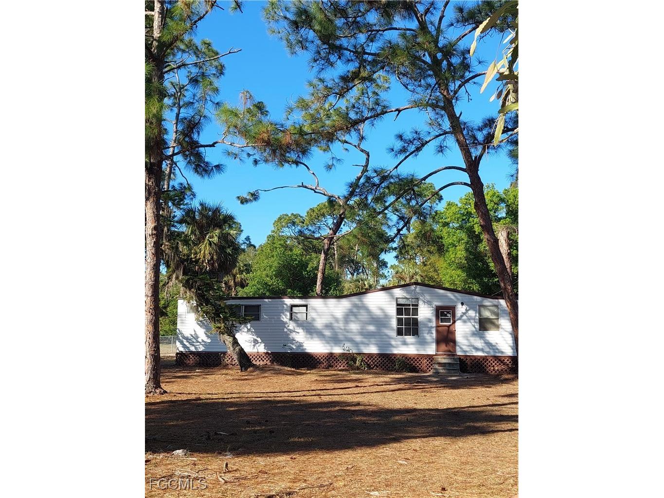 7580 Mcdaniel Drive North Fort Myers FL 33917 2026005037 image23