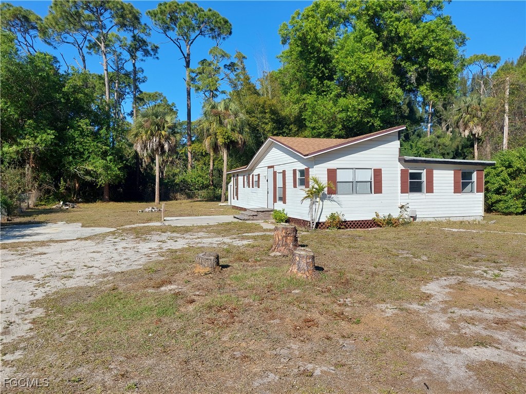 7580 Mcdaniel Drive North Fort Myers FL 33917 2026005037 image5